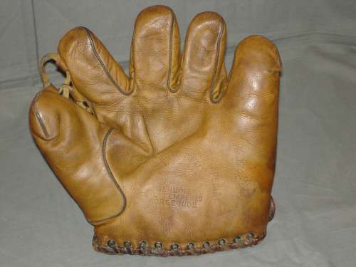 Harold Pie Traynor JC Higgins Front